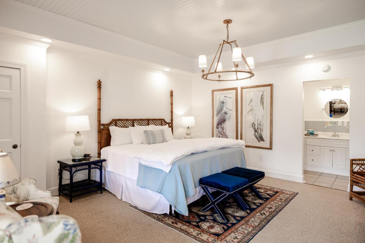 The Chesapeake Inn Urbanna 外观 照片
