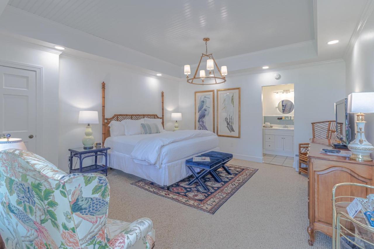 The Chesapeake Inn Urbanna 外观 照片